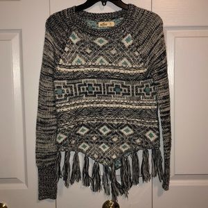 ⭐️2 for $10⭐️ Hollister Sweater